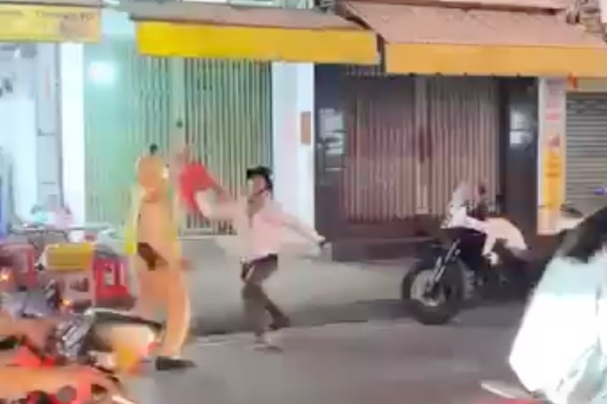 Tan cong CSGT anh 1