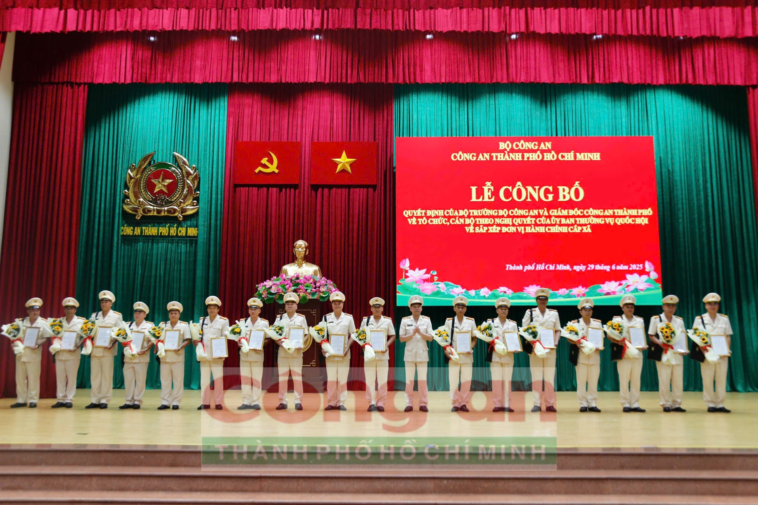 Cong an TP.HCM anh 10