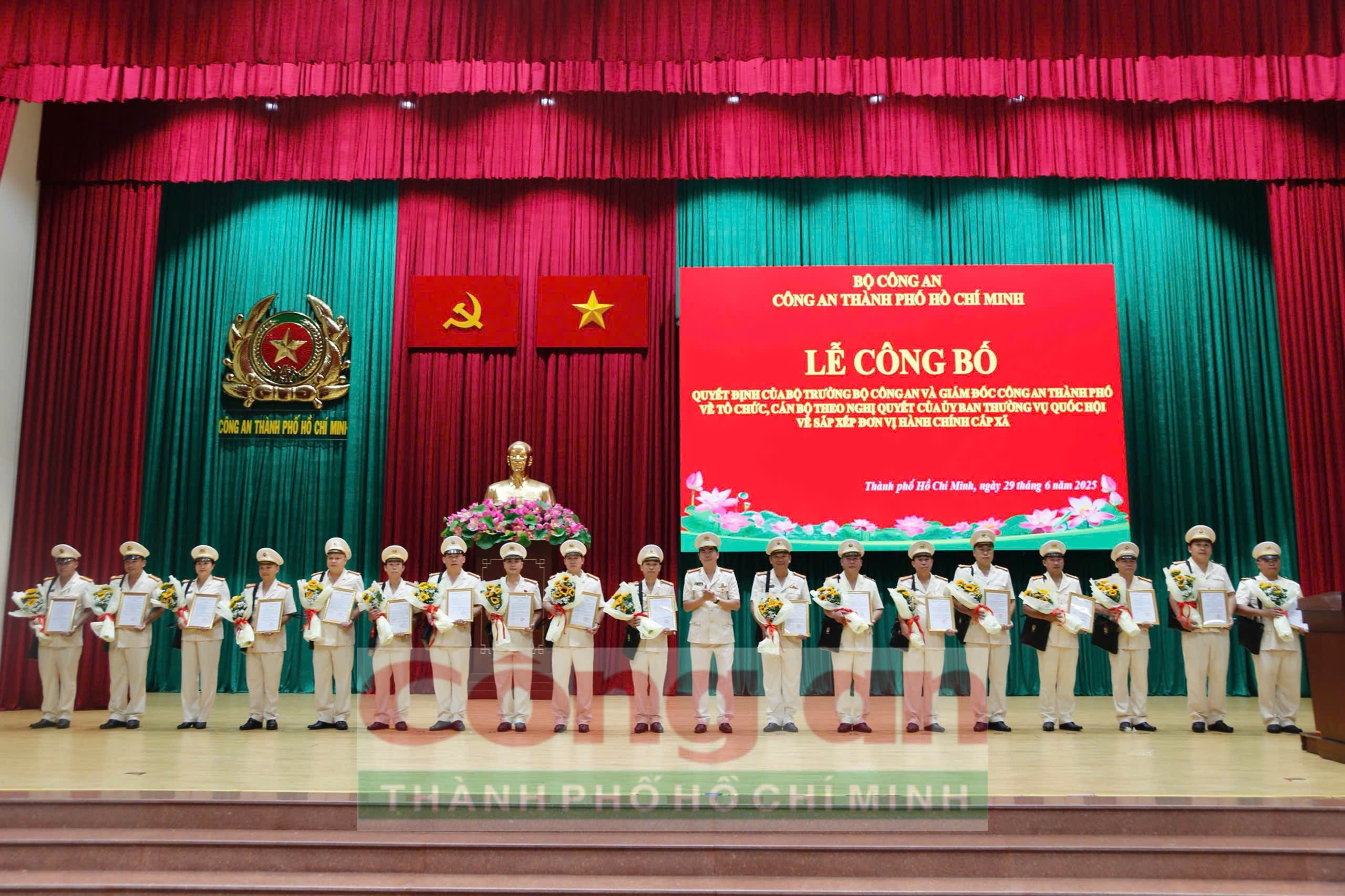 Cong an TP.HCM anh 16