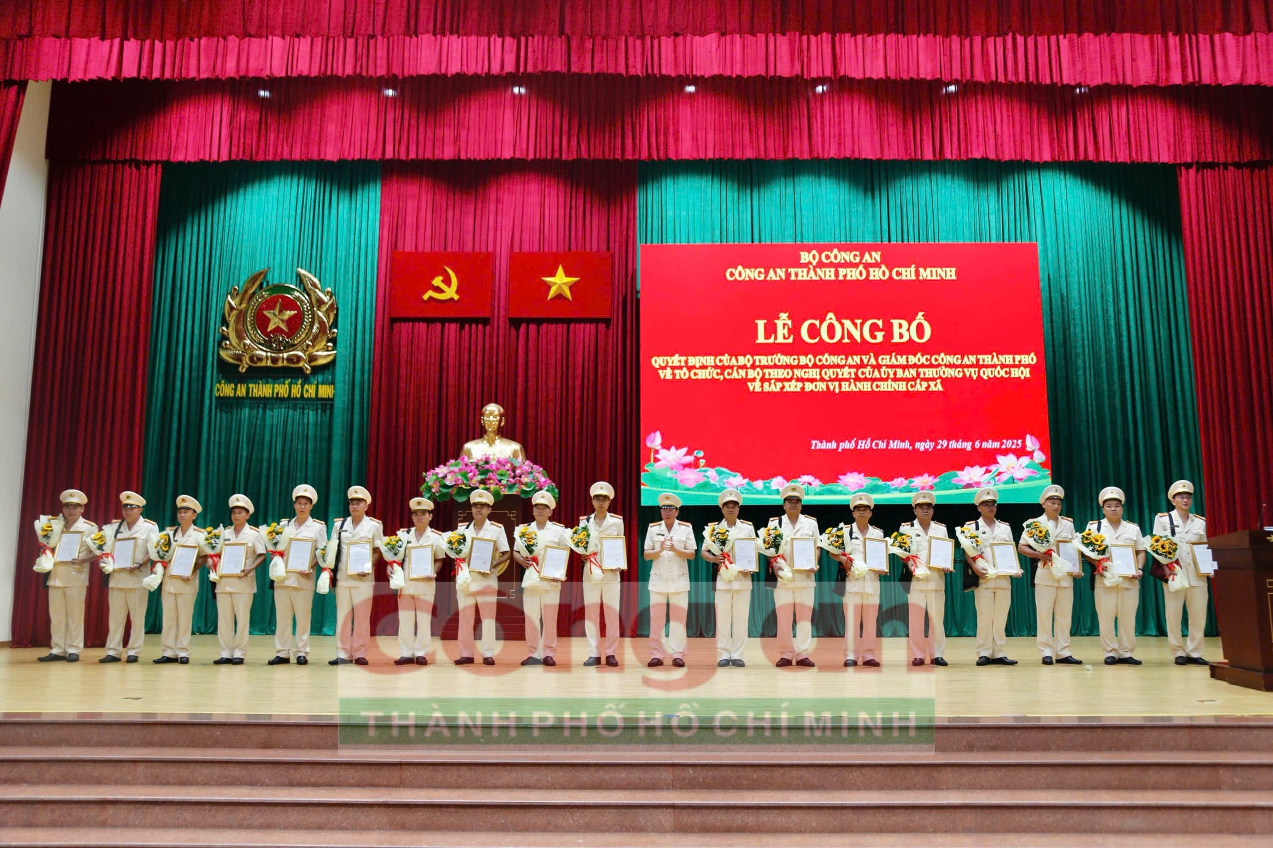 Cong an TP.HCM anh 17