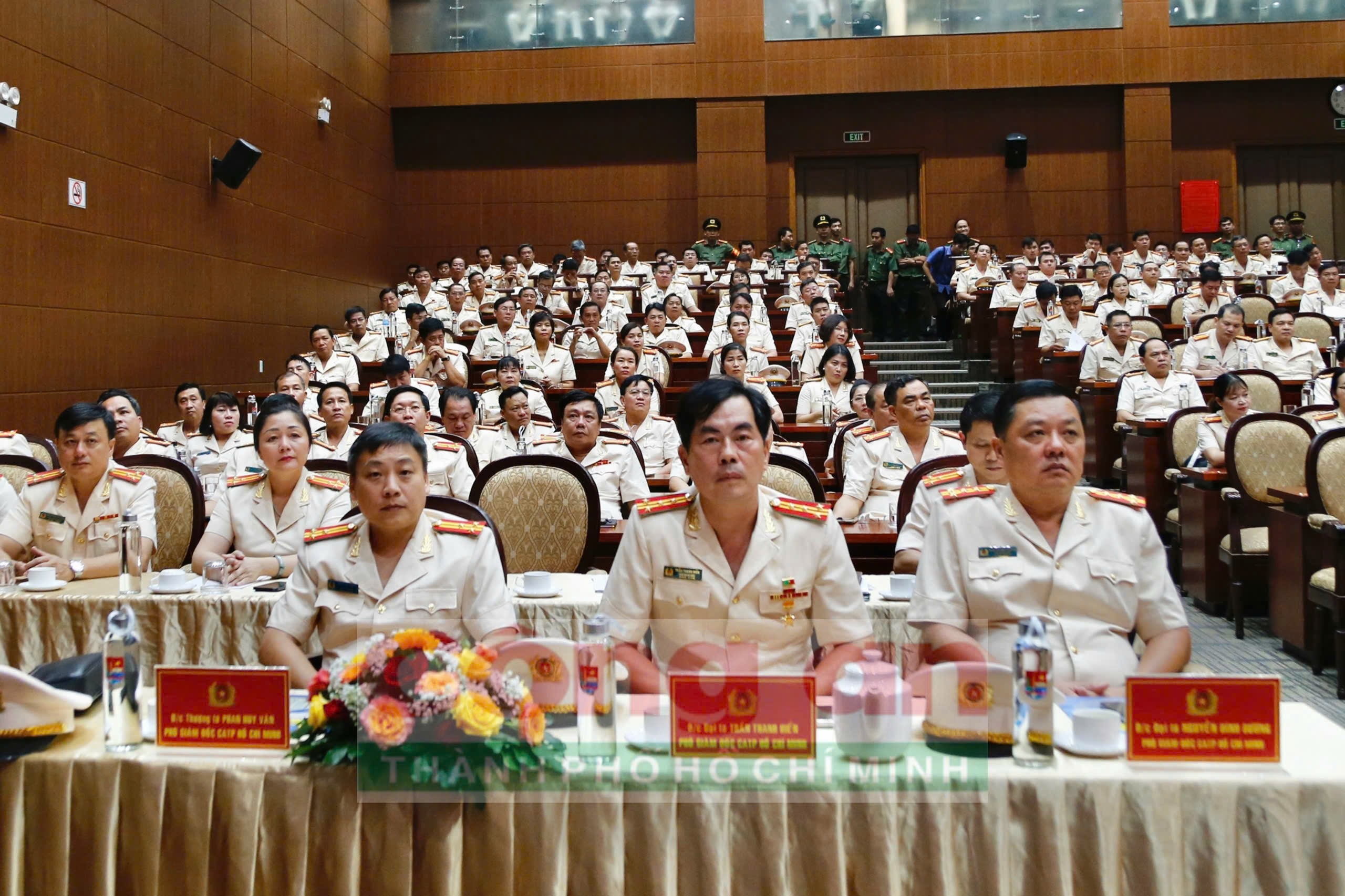 Cong an TP.HCM anh 2