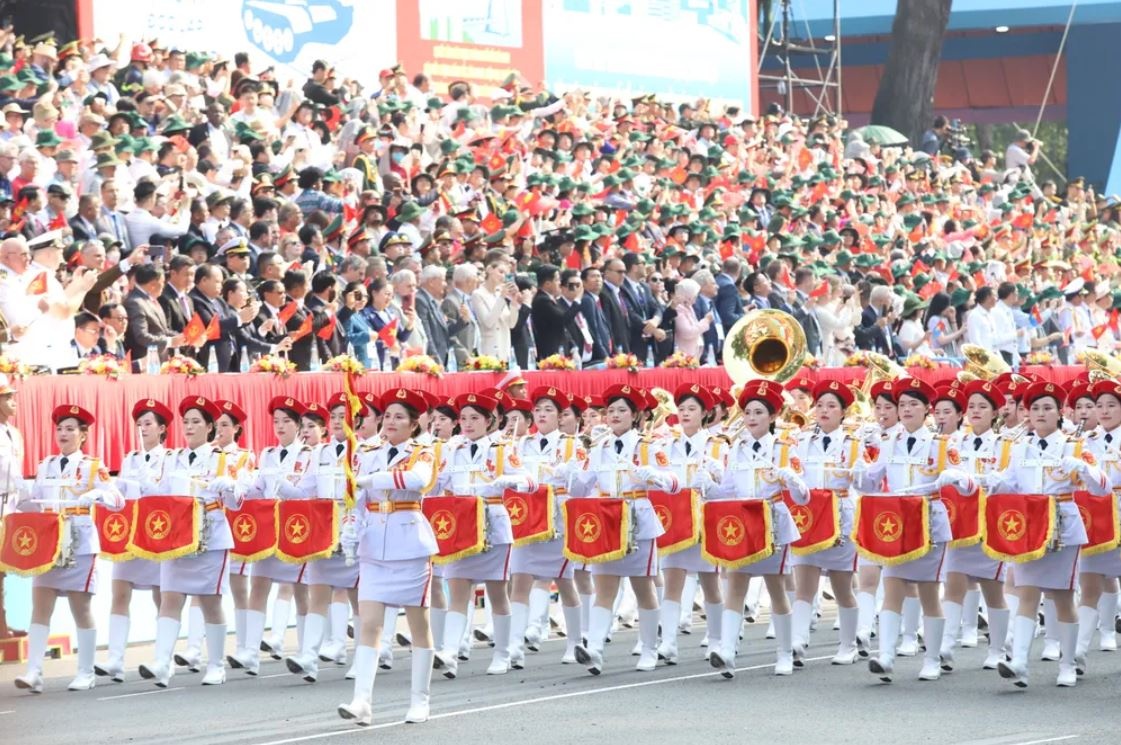 Mua sung quan nhac TP.HCM anh 1