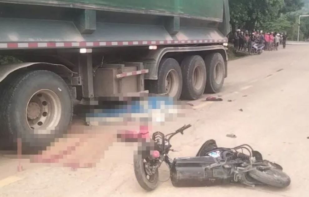 Nguyen nhan xe dap dien va cham xe dau keo khien 4 em nho thuong vong hinh anh