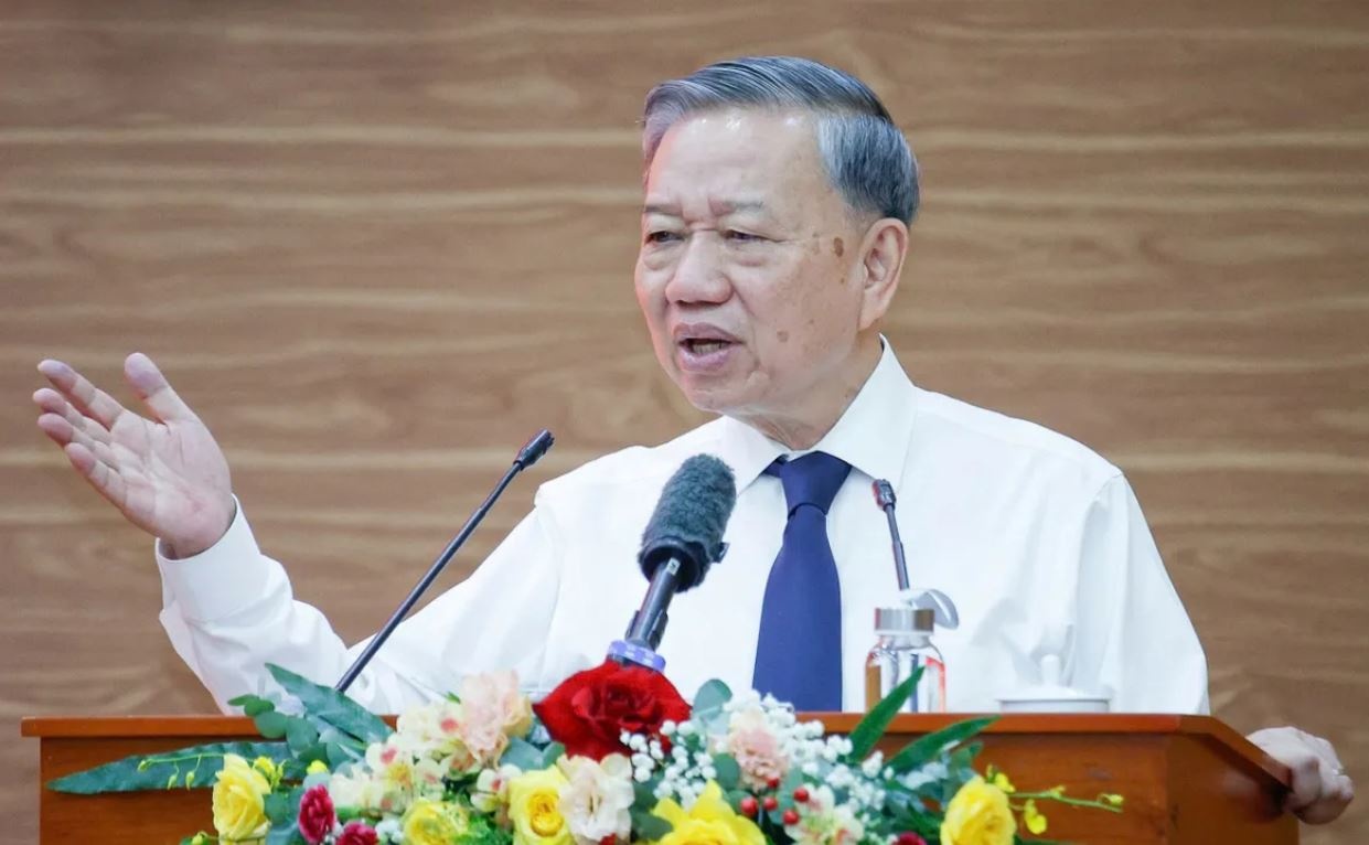 Tong Bi thu To Lam: 'Chung ta phai doi moi manh me hon nua' hinh anh