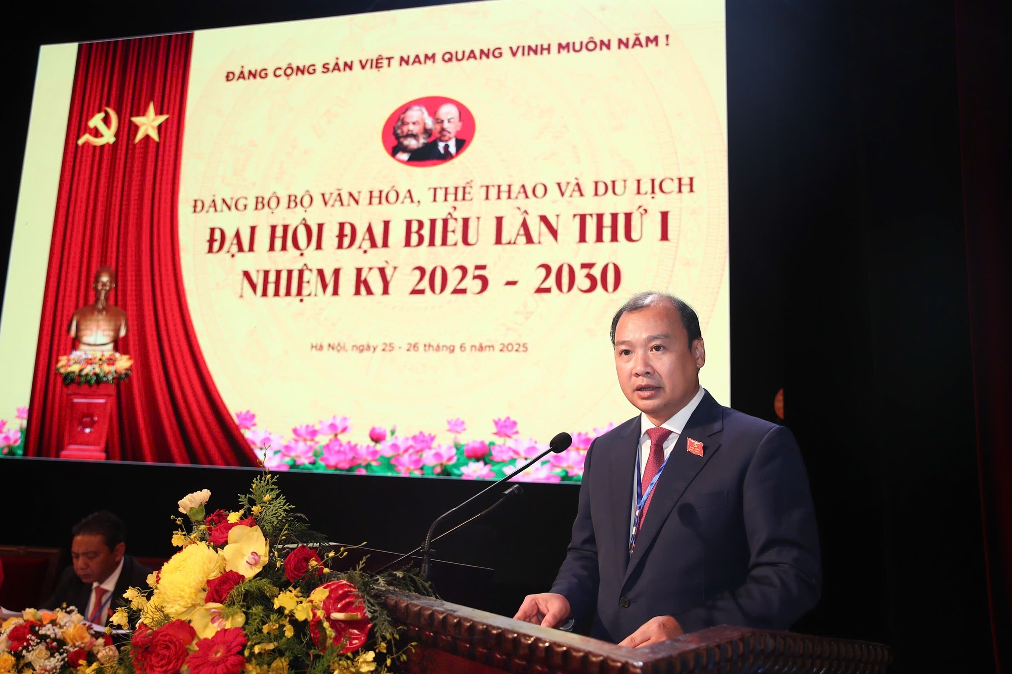 Dai hoi Bo Van hoa anh 3