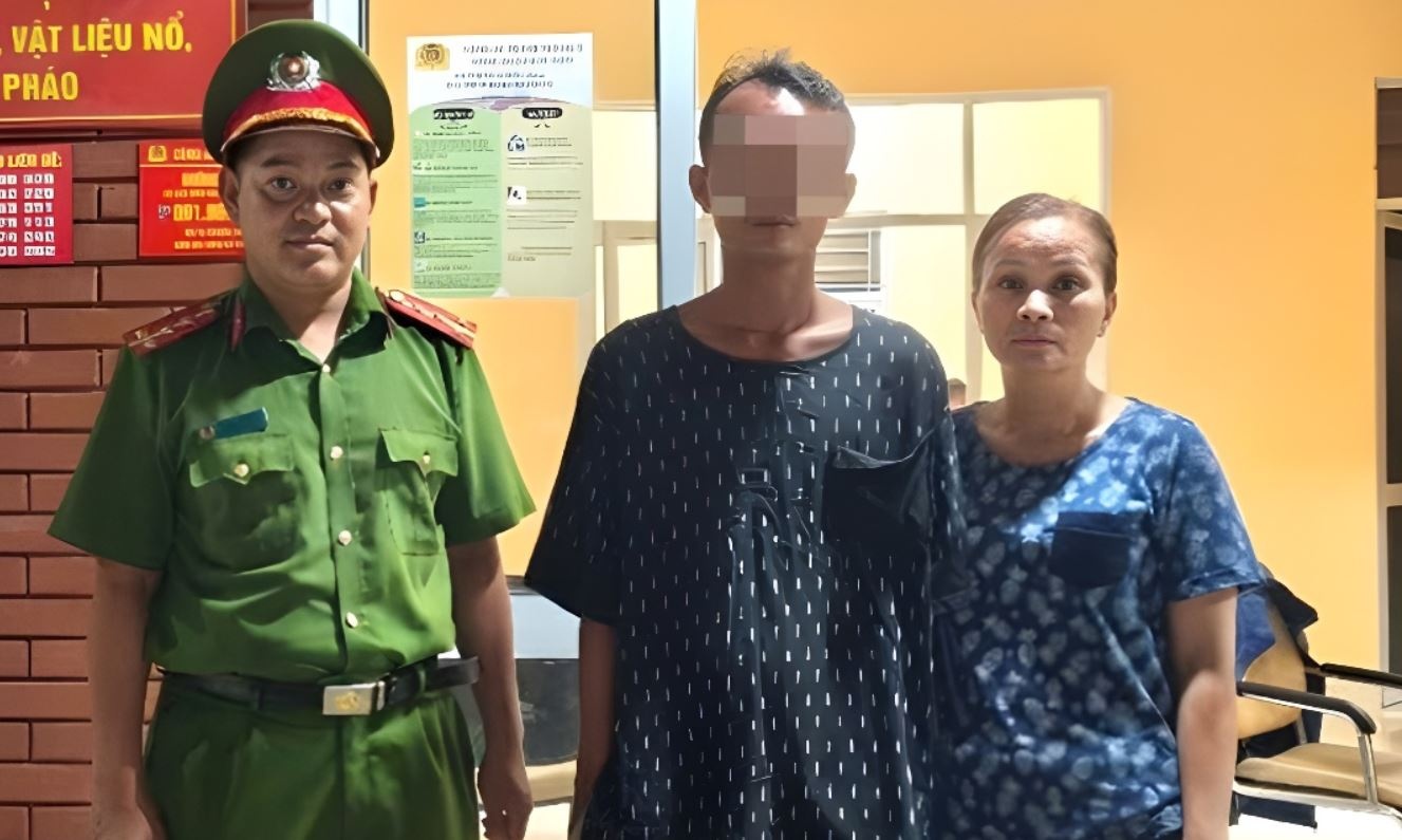 Nam thanh nien mat tich nhieu thang duoc phat hien kiet suc trong rung hinh anh