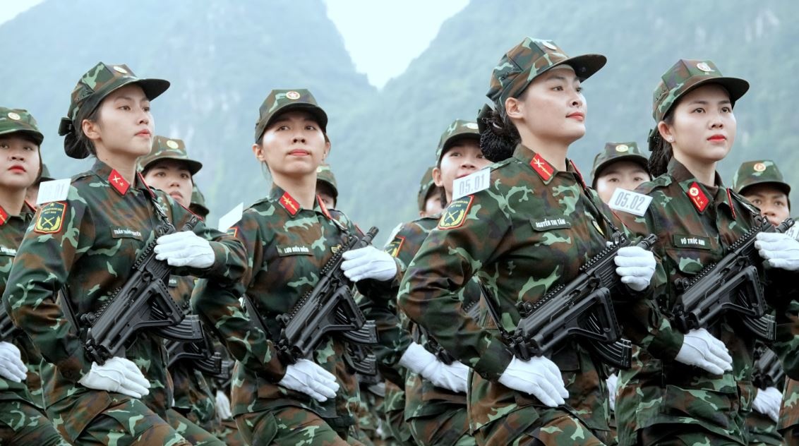 Hon 7.400 quan nhan va dan quan tu ve hop luyen nhiem vu A80 hinh anh