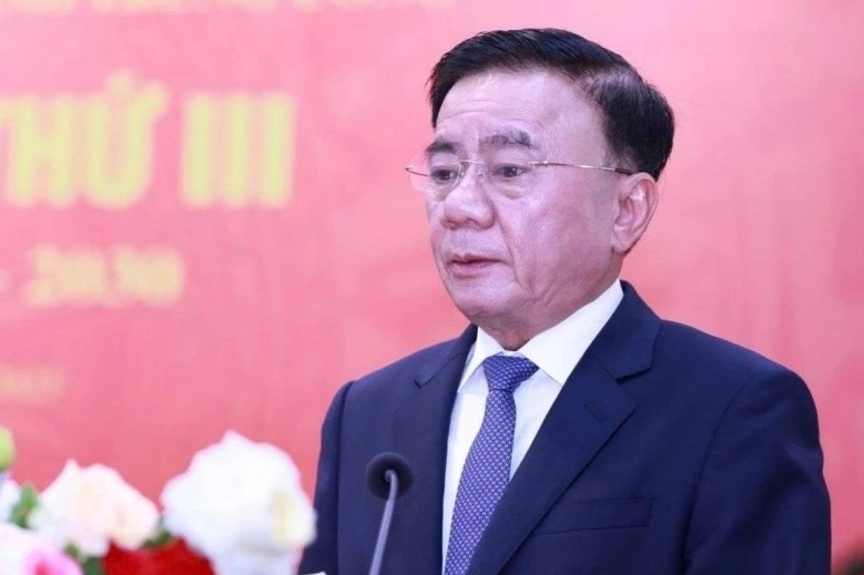 Nghiem cam lien hoan, chuc mung nhan chuc, len chuc khi sap nhap hinh anh