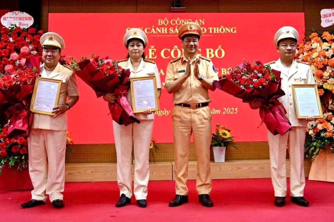 Cuc CSGT lan dau tien co nu pho cuc truong hinh anh