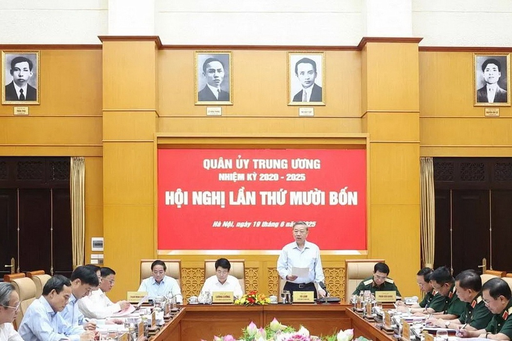Quy dinh moi cua Bo Chinh tri ve to chuc dang trong QDND Viet Nam hinh anh