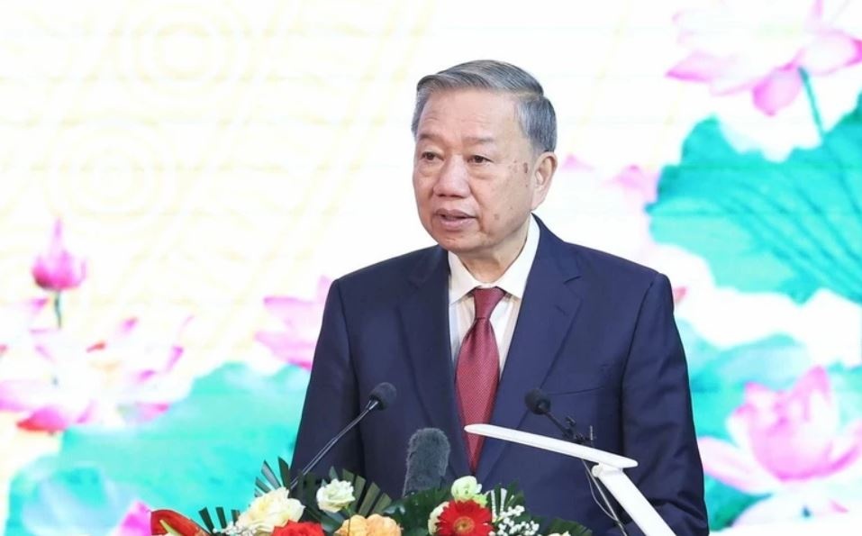 Le ky niem 110 nam Ngay sinh Tong Bi thu Nguyen Van Linh hinh anh