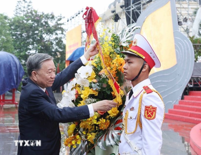 To Lam Nguyen Van Linh anh 3