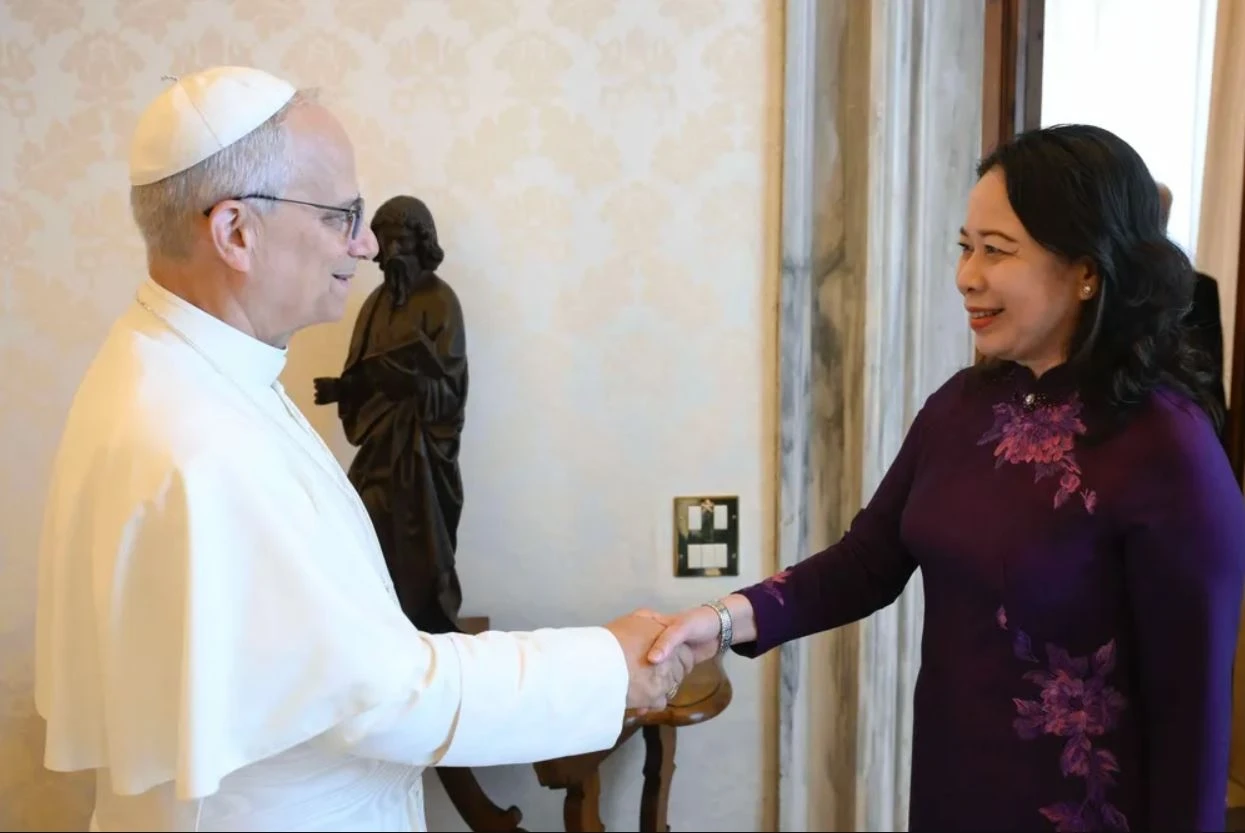 Giao hoang Leo XIV anh 1