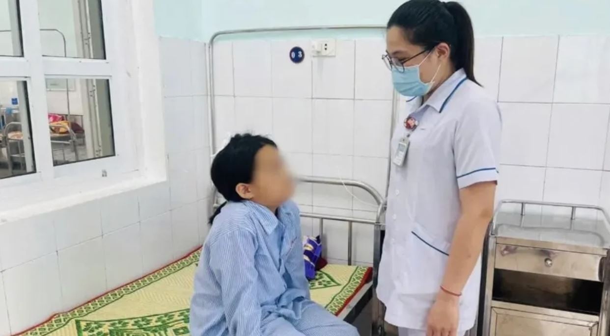 Khi tan cong be gai anh 1