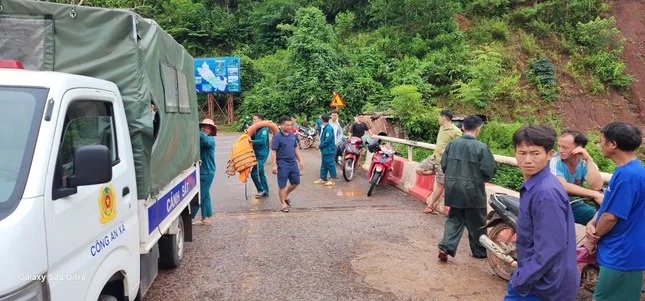 Lu cuon anh 1