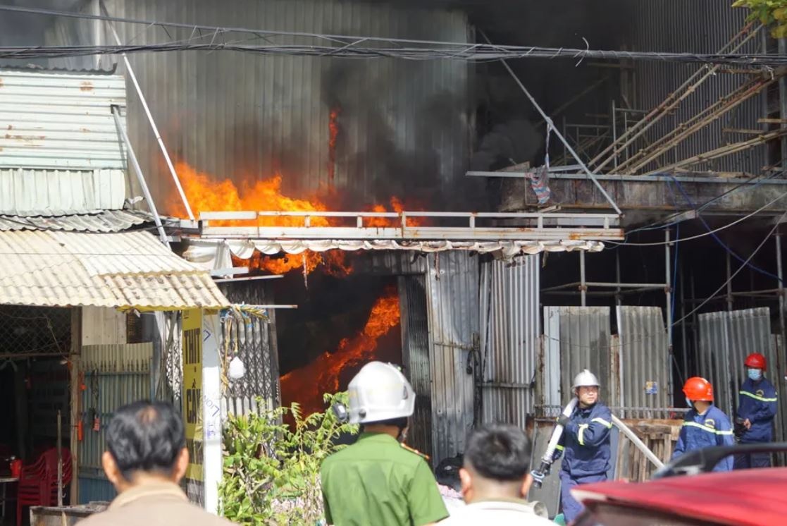 Chay kho vai Da Nang anh 1