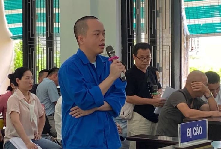 Lua dao 11,7 ty dong, nhan vien ngan hang o Hue linh 15 nam tu hinh anh