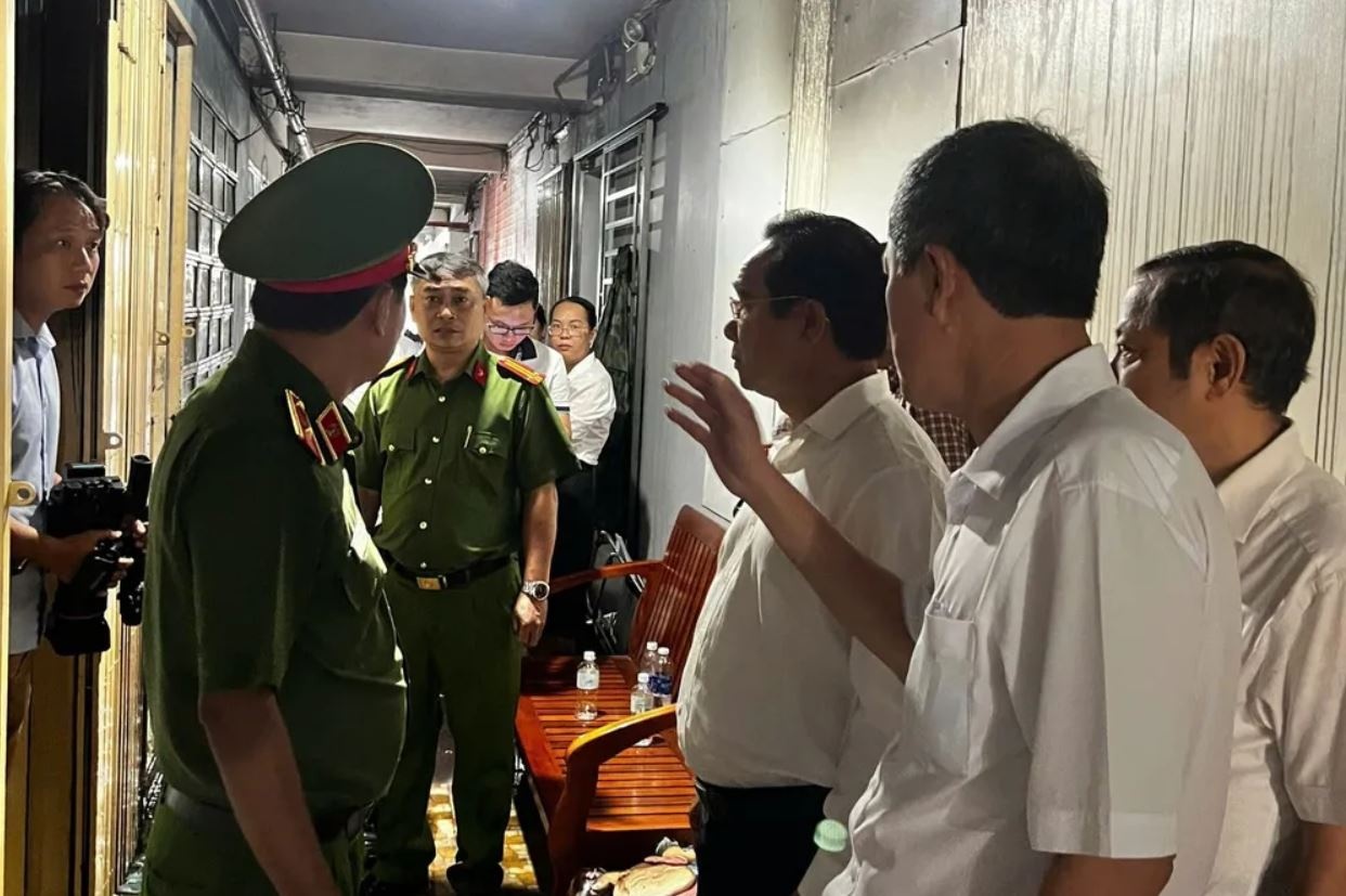 Chay cu xa Doc Lap anh 1