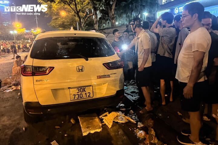 Xe dien Parkview Duong Noi anh 5