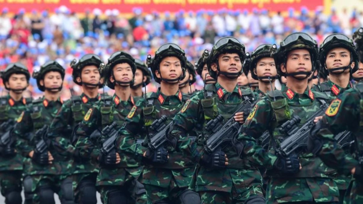 Bo Quoc phong ly giai viec dieu dong can bo, phan cong hoc vien hinh anh