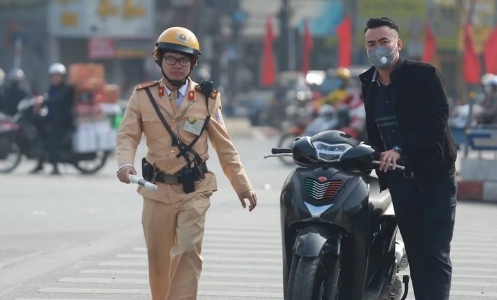 Truong cong an cap xa duoc tich thu phuong tien vi pham hanh chinh hinh anh