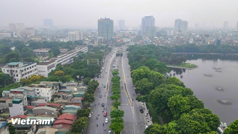 Ha Noi cam xe xang anh 1