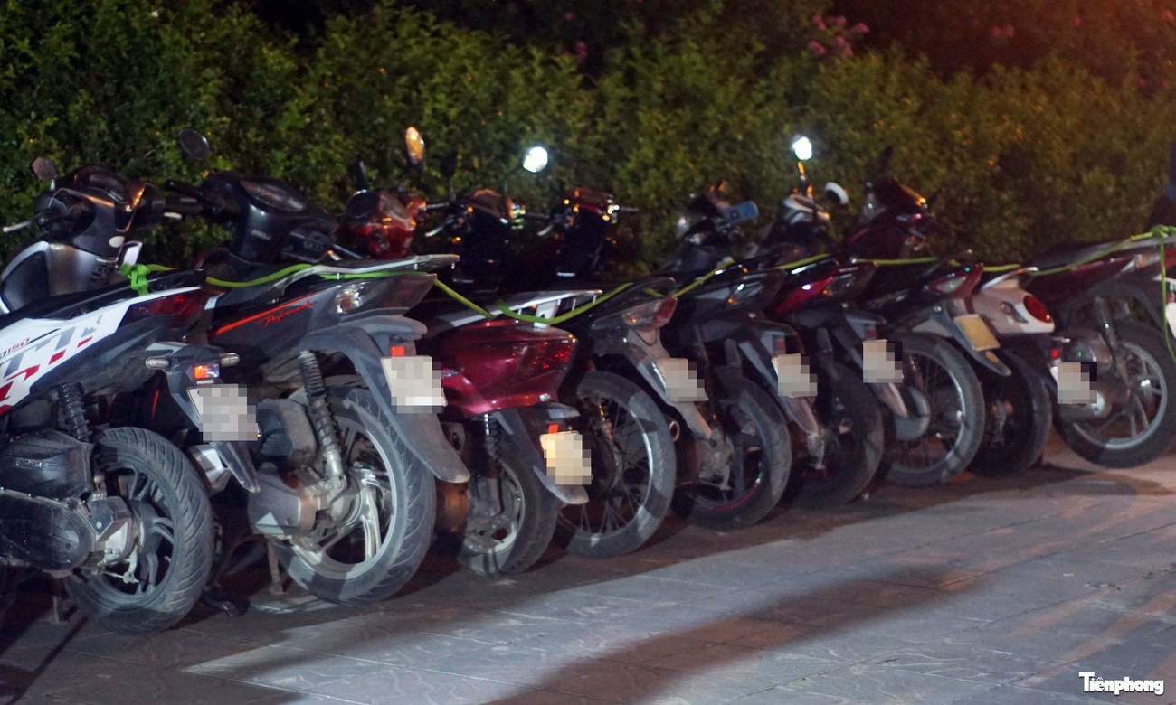 CSGT quan nhau Ha Noi anh 10