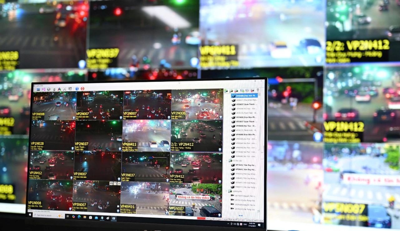 Camera AI tu dong bat 20 loi vi pham giao thong, thong bao sau 2 tieng hinh anh