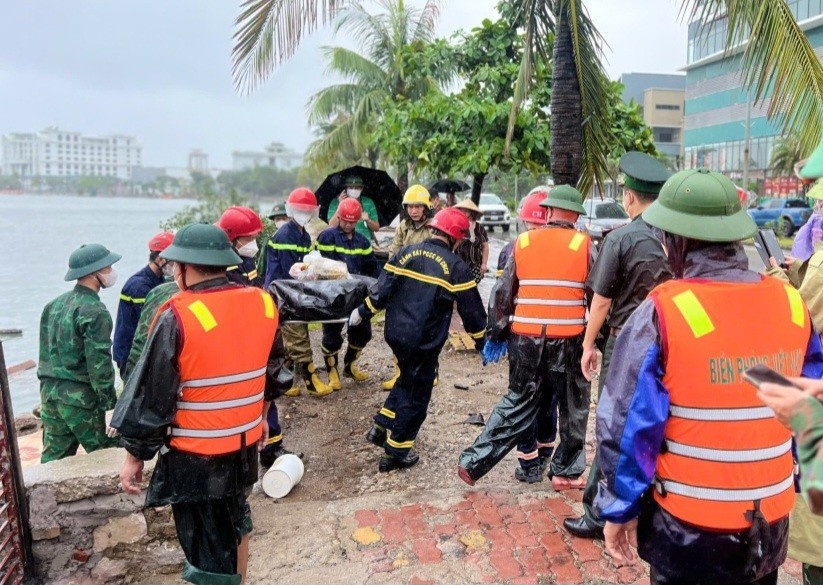 Lat tau Vinh xanh 58 anh 1