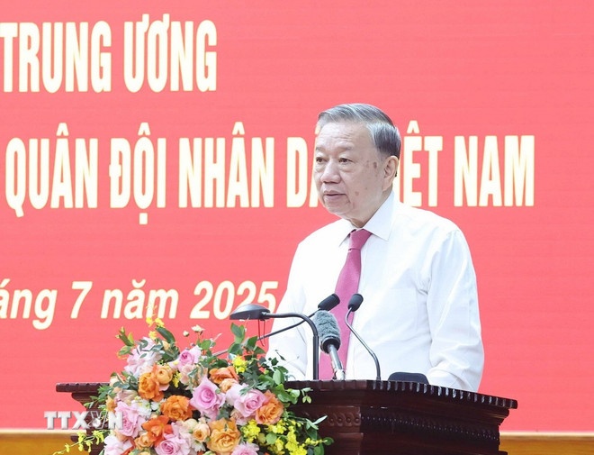 Tong cuc Chinh tri anh 6