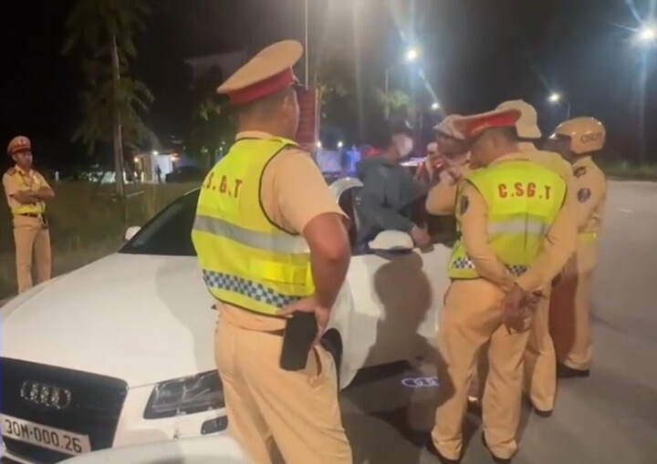 Audi duong tinh ma tuy anh 2