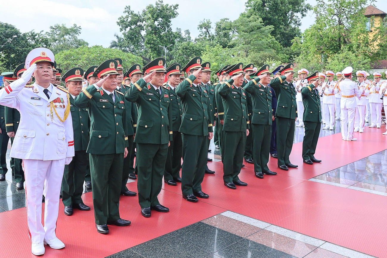 Lang Bac Ho Chi Minh anh 3