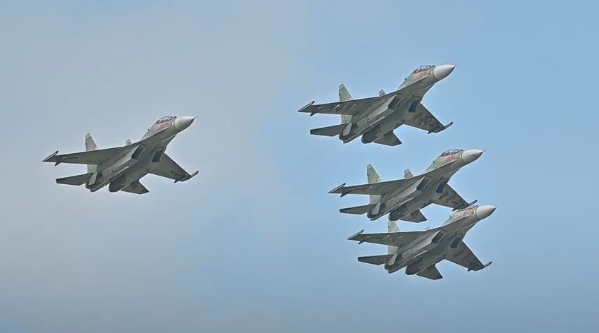 Tiem kich 'Ho mang chua' Su-30MK2 tap luyen cho su kien A80 hinh anh