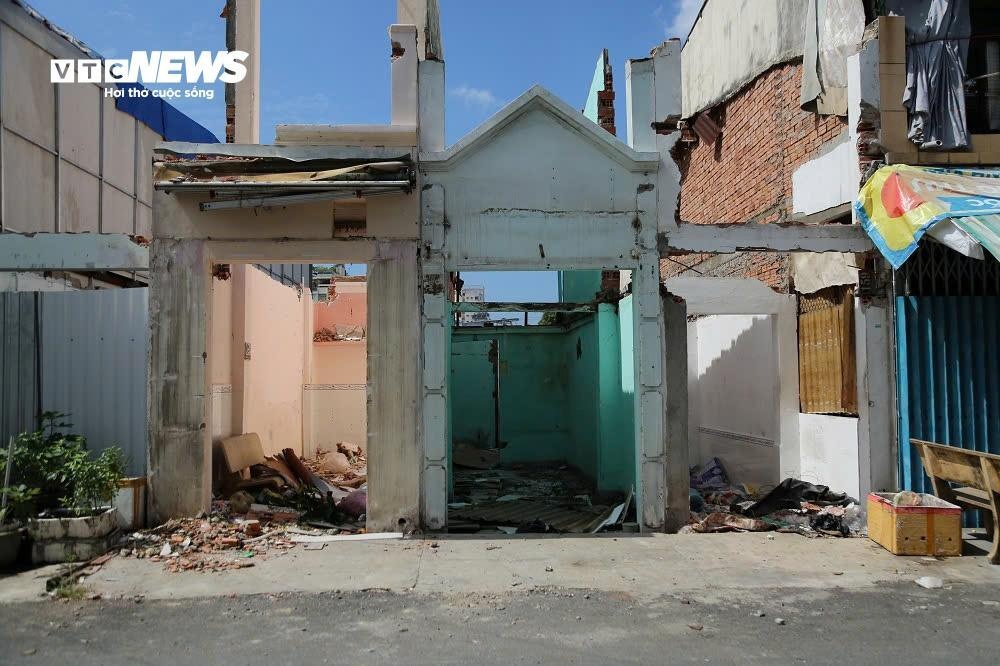 Doi nha kenh Doi TP.HCM anh 7