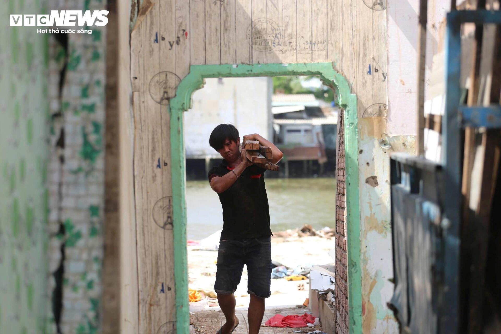 Doi nha kenh Doi TP.HCM anh 9