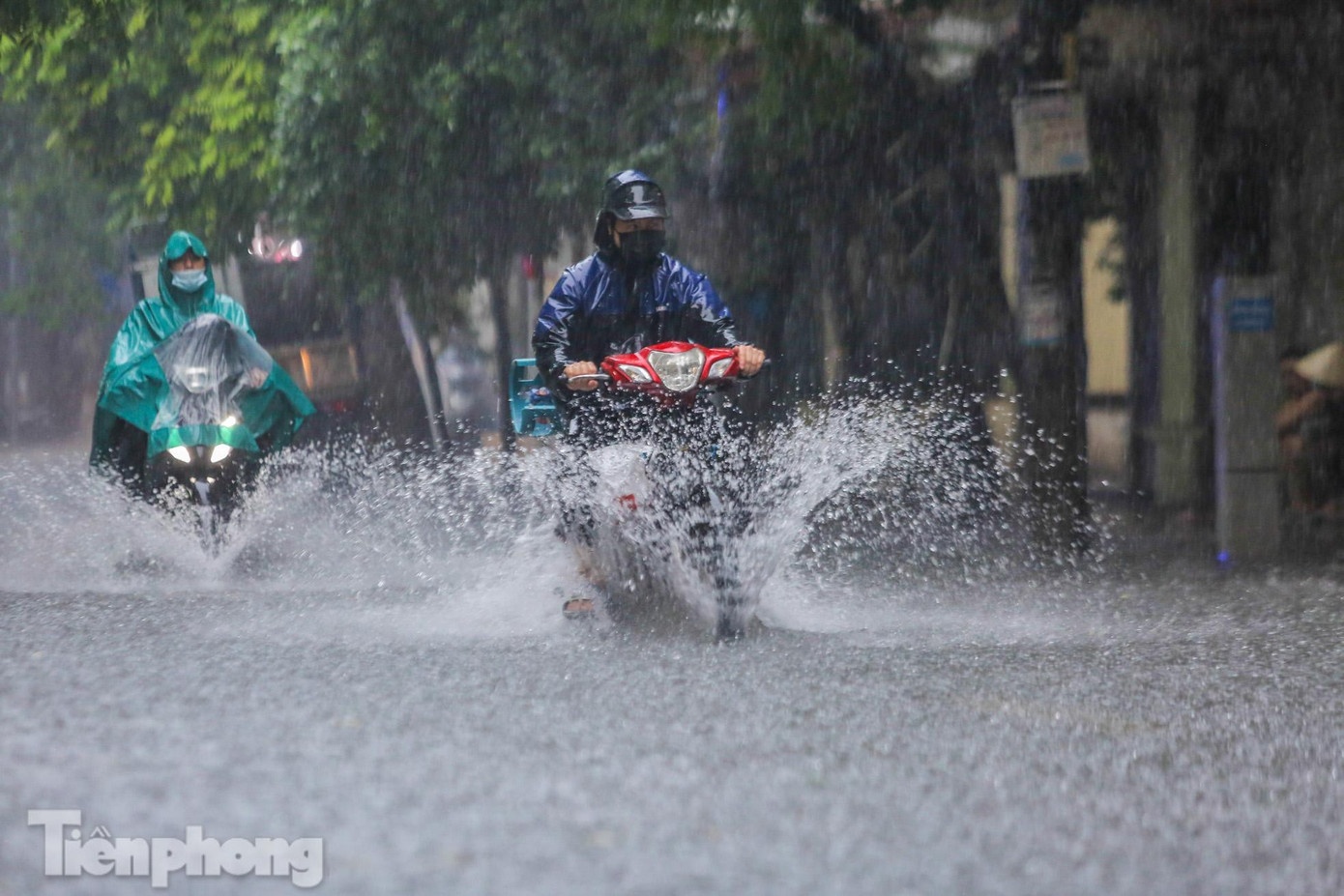 Mua lon Ha Noi anh 1