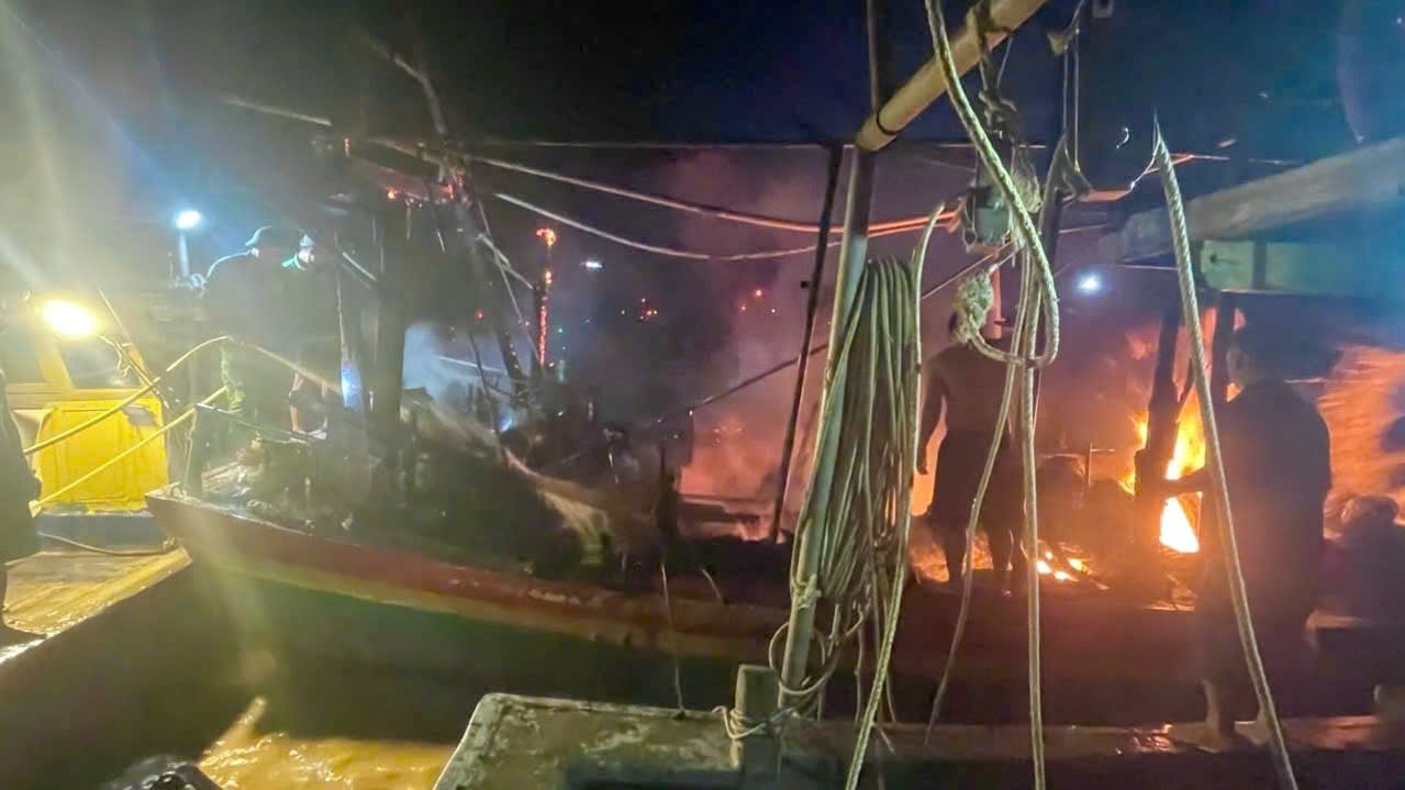 Chay tau ca Thanh Hoa anh 2