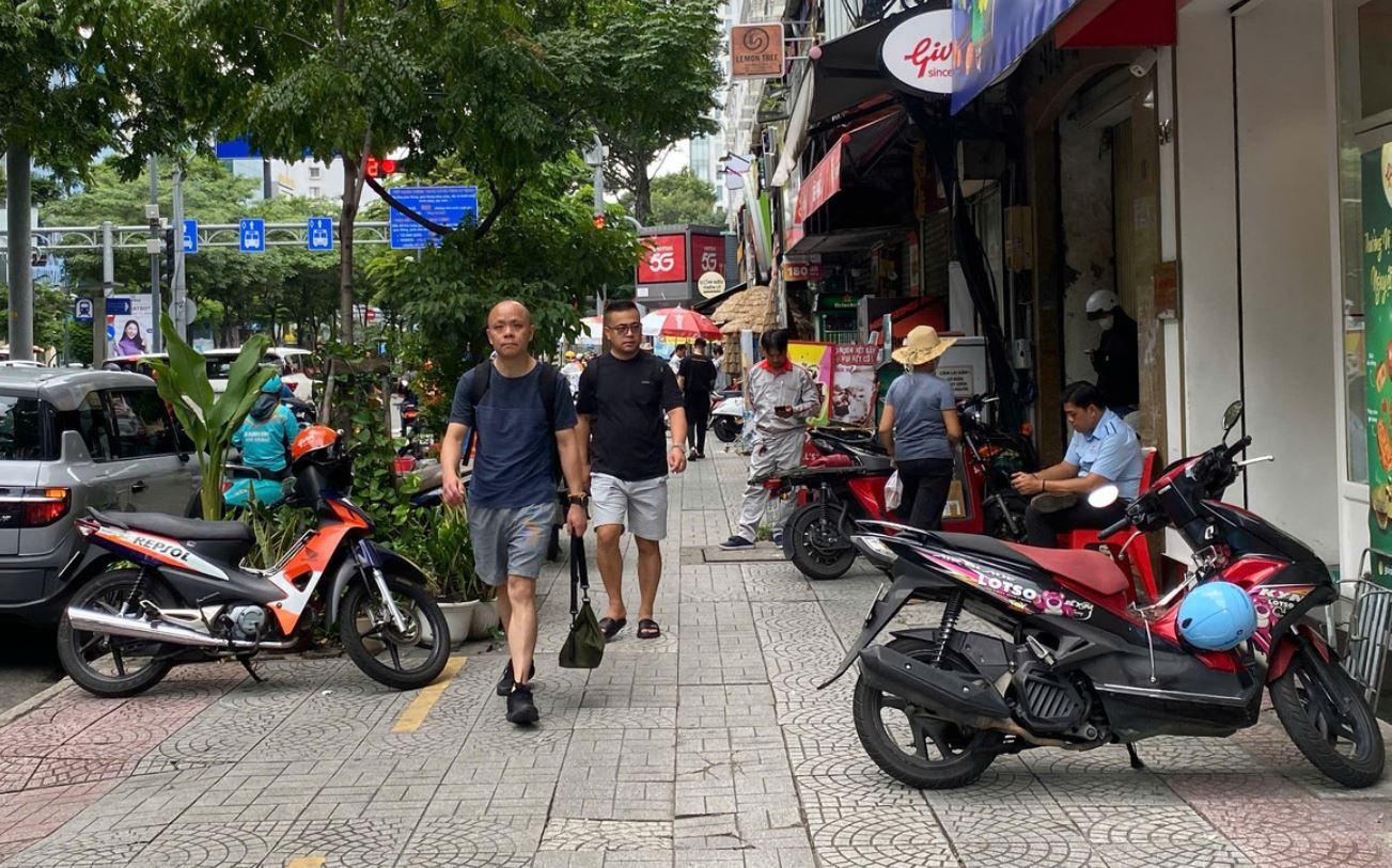 Tieu thuong TP.HCM mong tiep tuc duoc dong phi su dung via he hinh anh