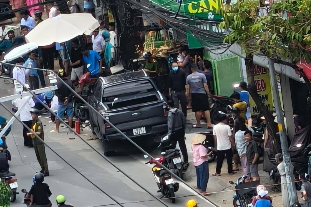 Tai xe bat tinh TP.HCM anh 3
