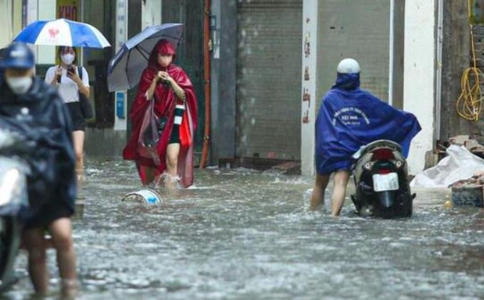 Mien Bac ket thuc nang nong, chuyen mua dong va thoi tiet 10 ngay toi hinh anh