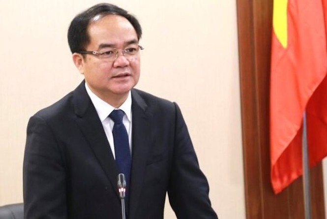 bo nhiem can bo anh 1
