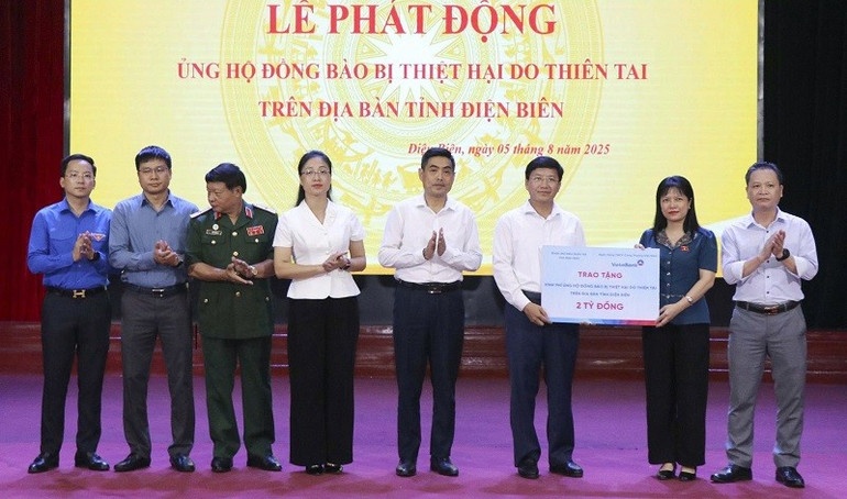 My Tam lu Dien Bien anh 2