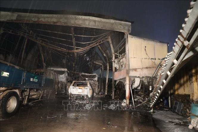 Chay 6 oto Bac Ninh anh 1