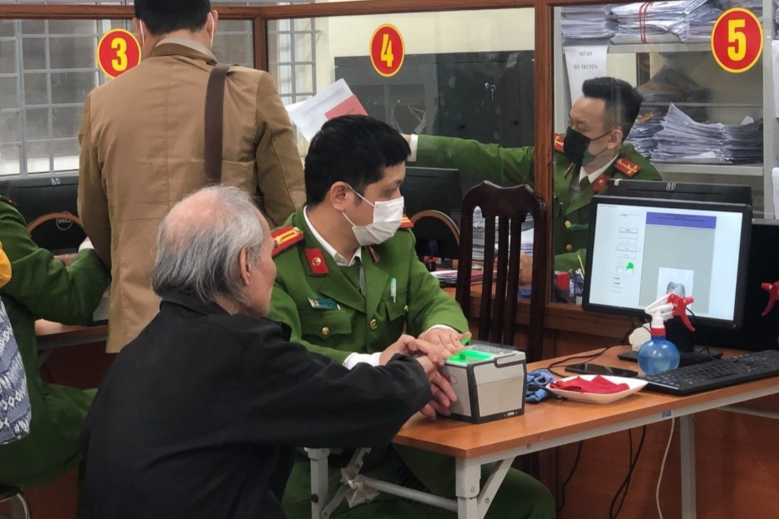 Su dung so dinh danh ca nhan thay the ma so BHXH tu ngay 1/8/2025 hinh anh