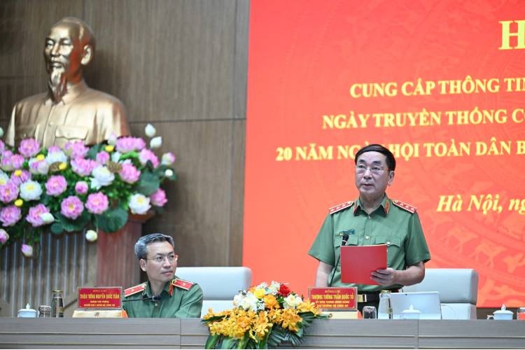 Bo Cong an thong tin hoat dong ky niem 80 nam ngay truyen thong CAND hinh anh