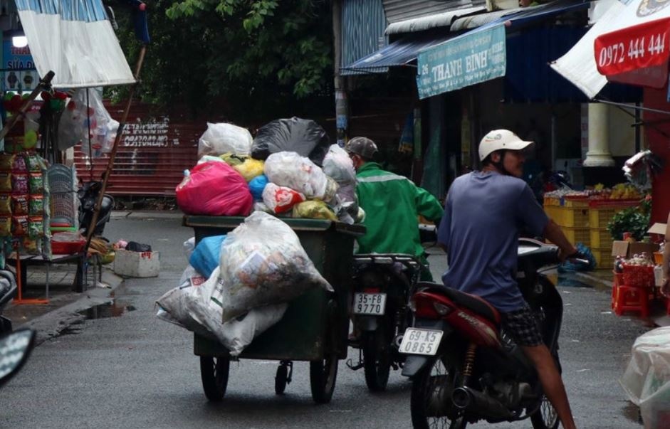 TP.HCM: Khong co chuyen thu tien rac cao hon muc quy dinh hinh anh