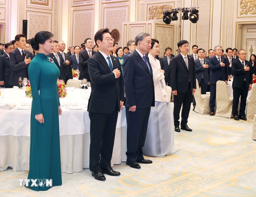 To Lam Lee Jae Myung anh 1