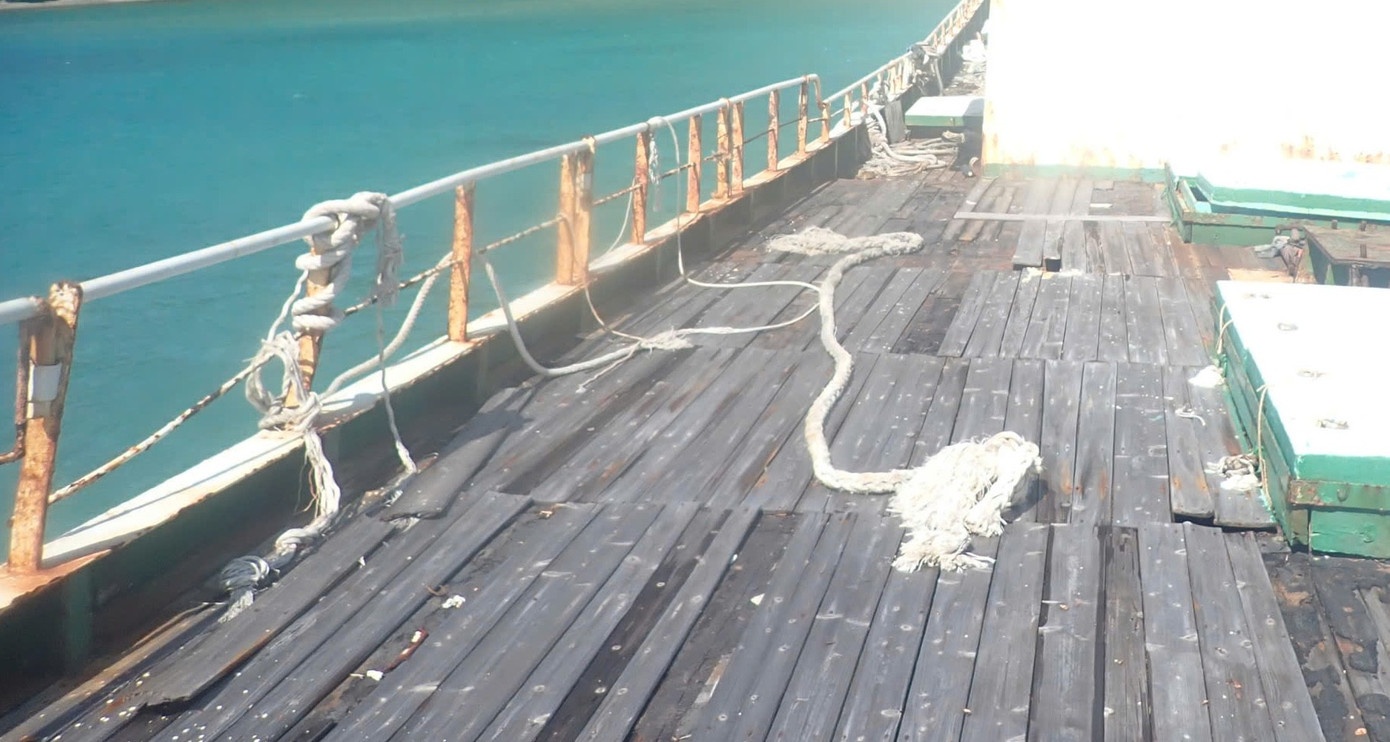 Tau Sheng Li Con Dao anh 6