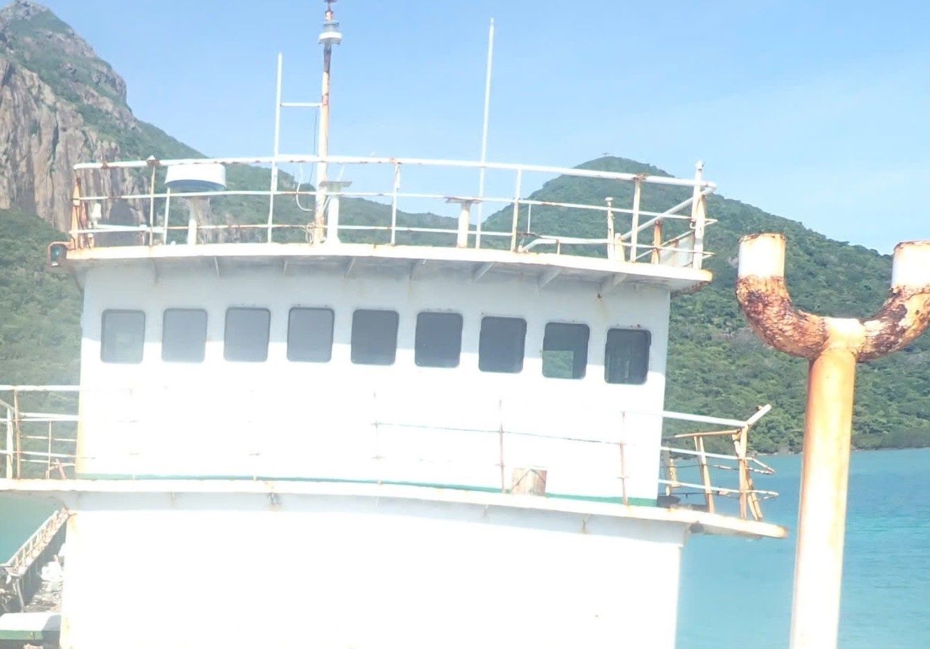 Tau Sheng Li Con Dao anh 7