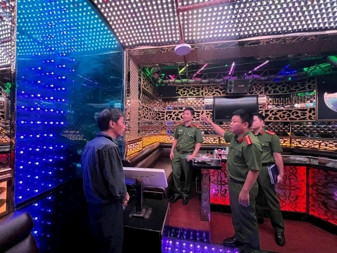 Karaoke anh 1